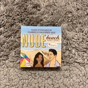 Nude eyeshadow single
